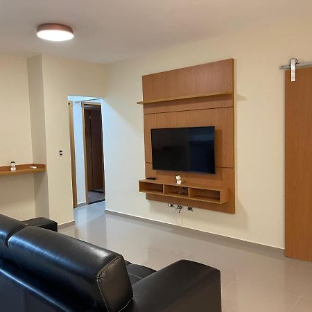 דירות אובטובה Apartamento Com Piscina No Centro מראה חיצוני תמונה