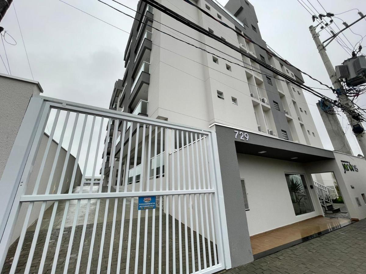דירות אובטובה Apartamento Com Piscina No Centro מראה חיצוני תמונה