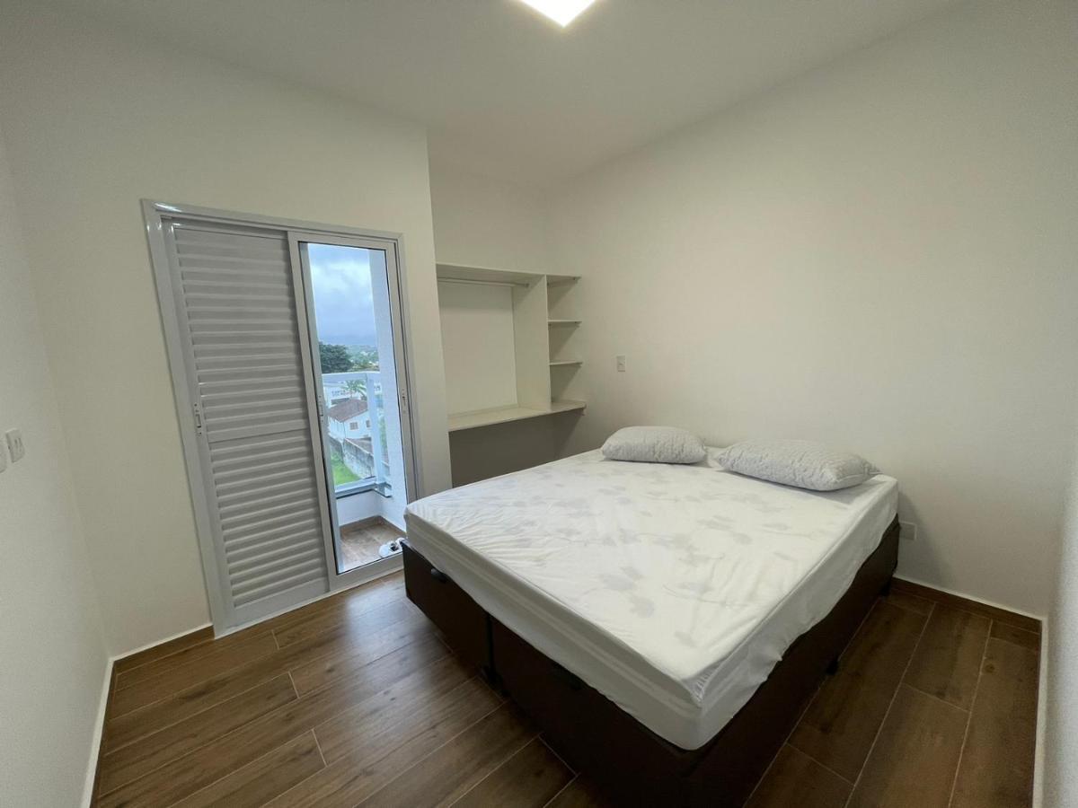 דירות אובטובה Apartamento Com Piscina No Centro מראה חיצוני תמונה