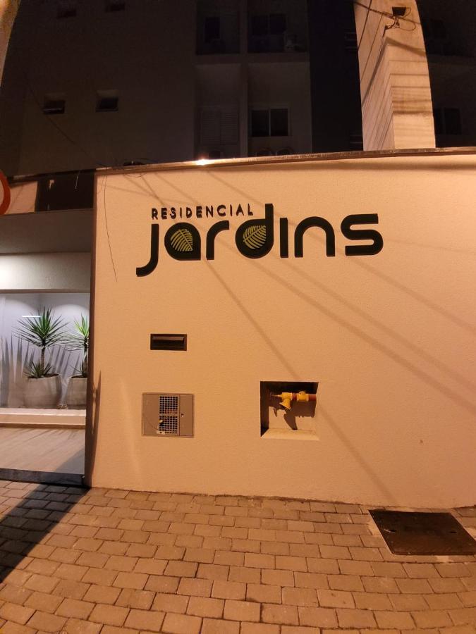 דירות אובטובה Apartamento Com Piscina No Centro מראה חיצוני תמונה